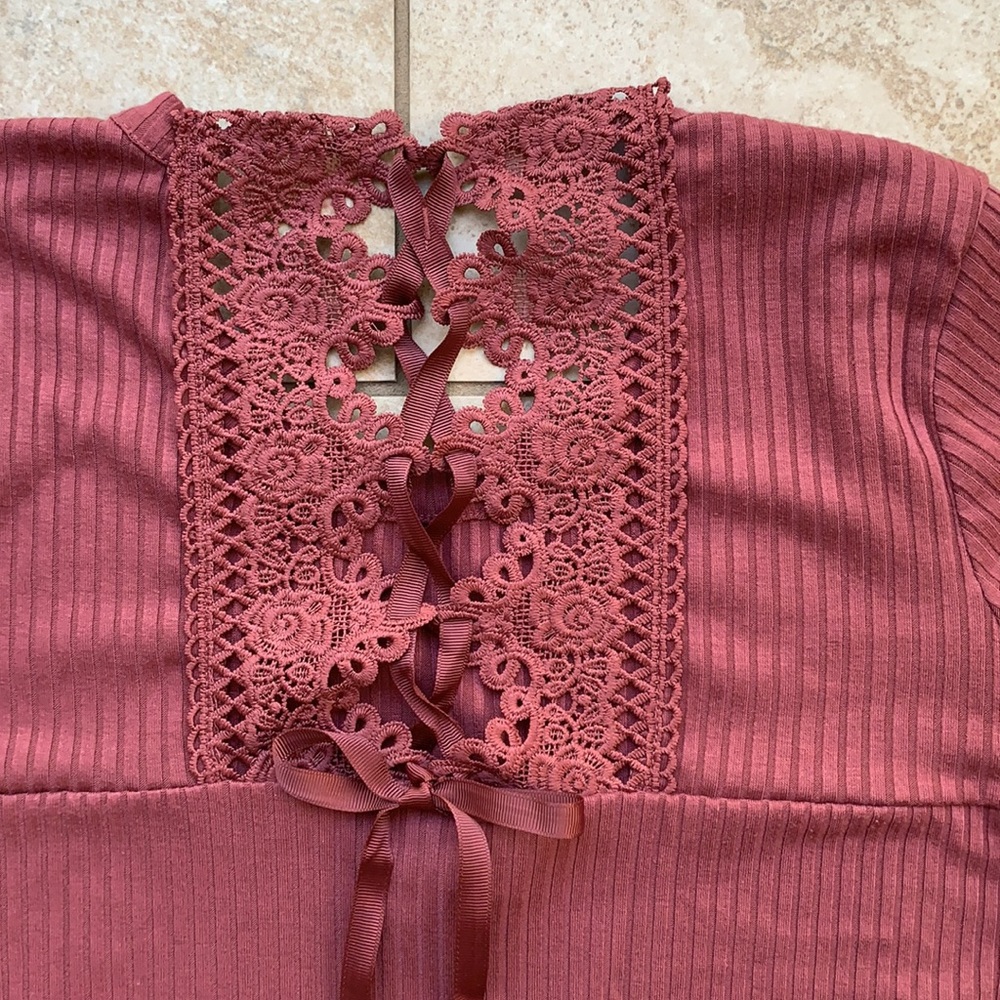 American Rag blouse - Picture 2 of 3